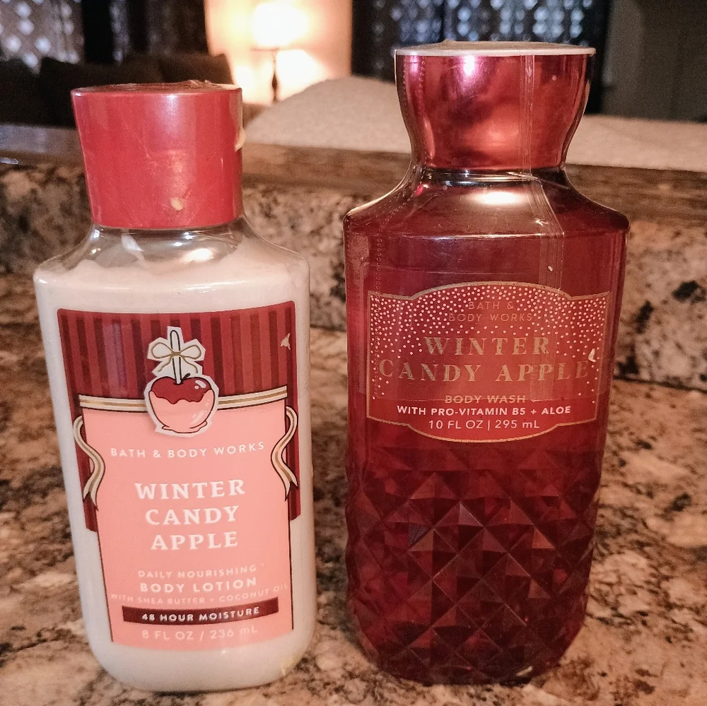Bath & Body Works Winter Candy Apple Body Wash and Lotion Set